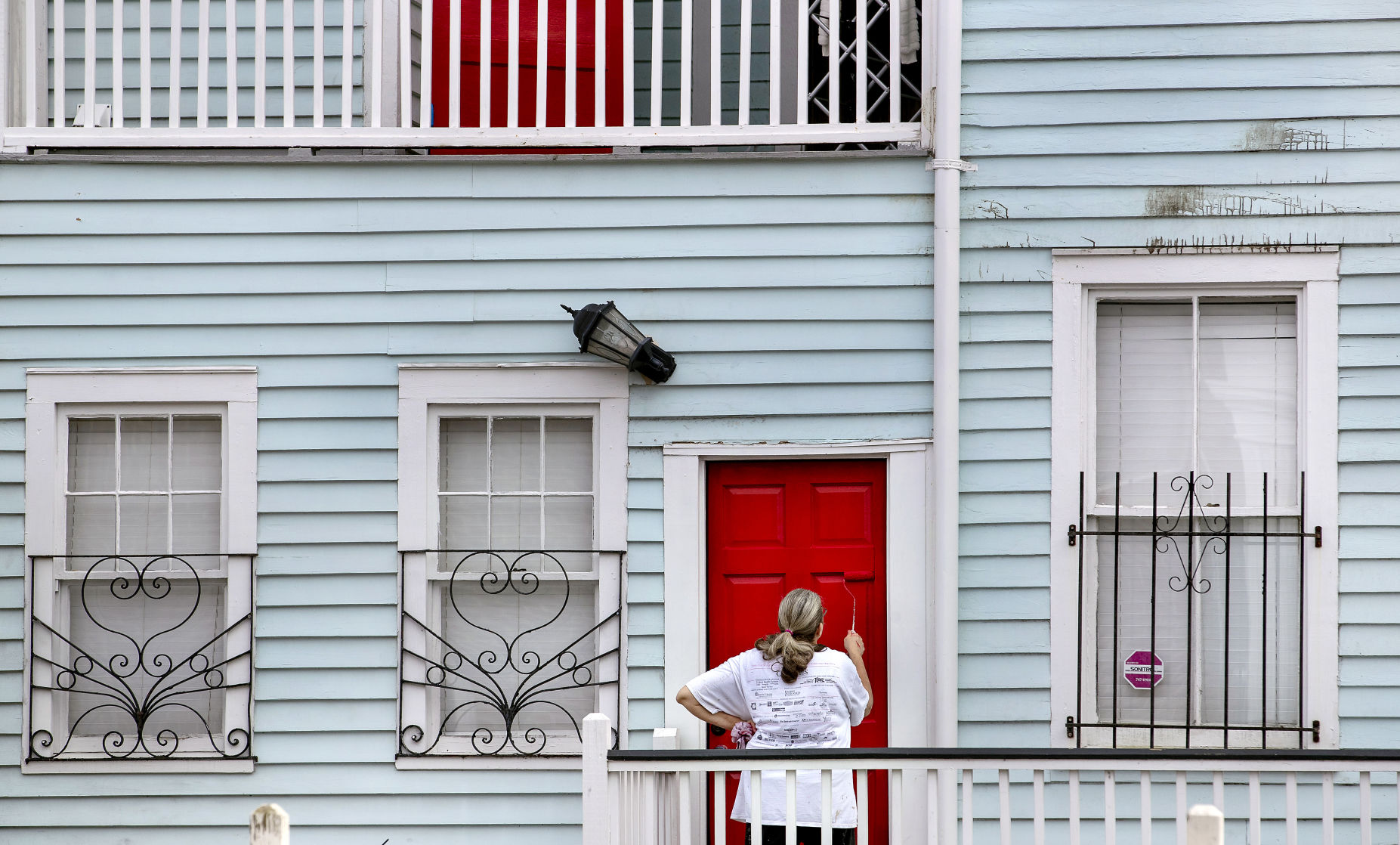 Amherst and Nassau house painting.jpg